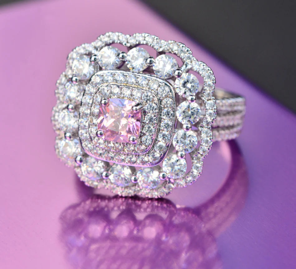 Vintage Style Dual-Color Zirconia Luxury Ring