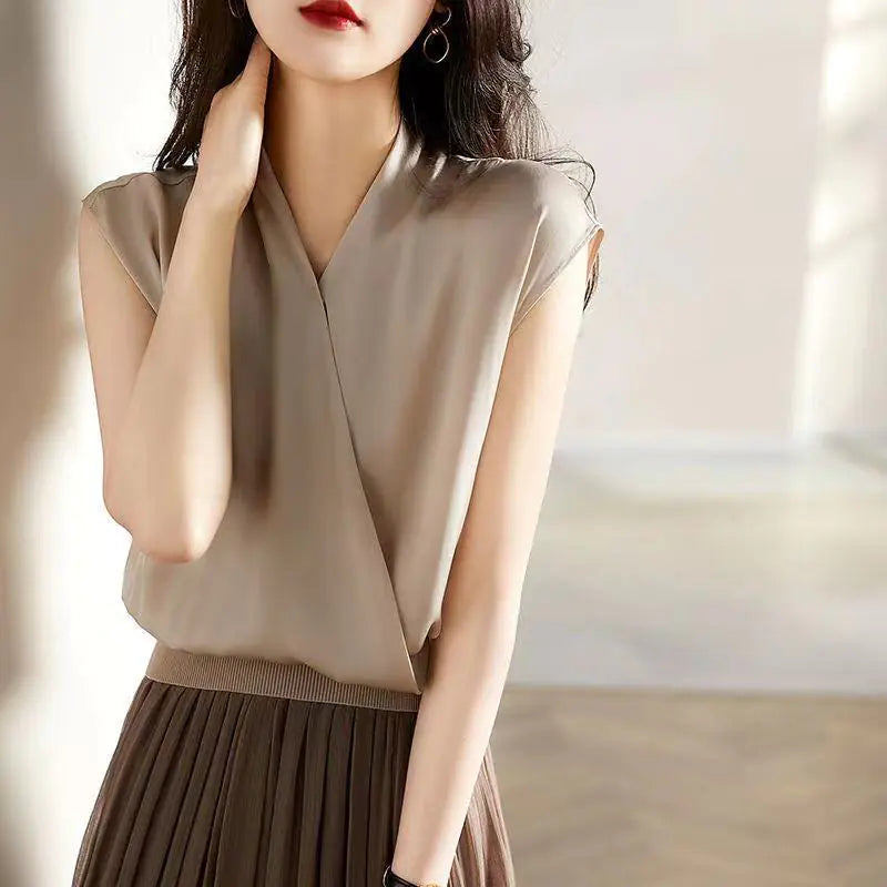 Elegant Summer Women's T-Shirt